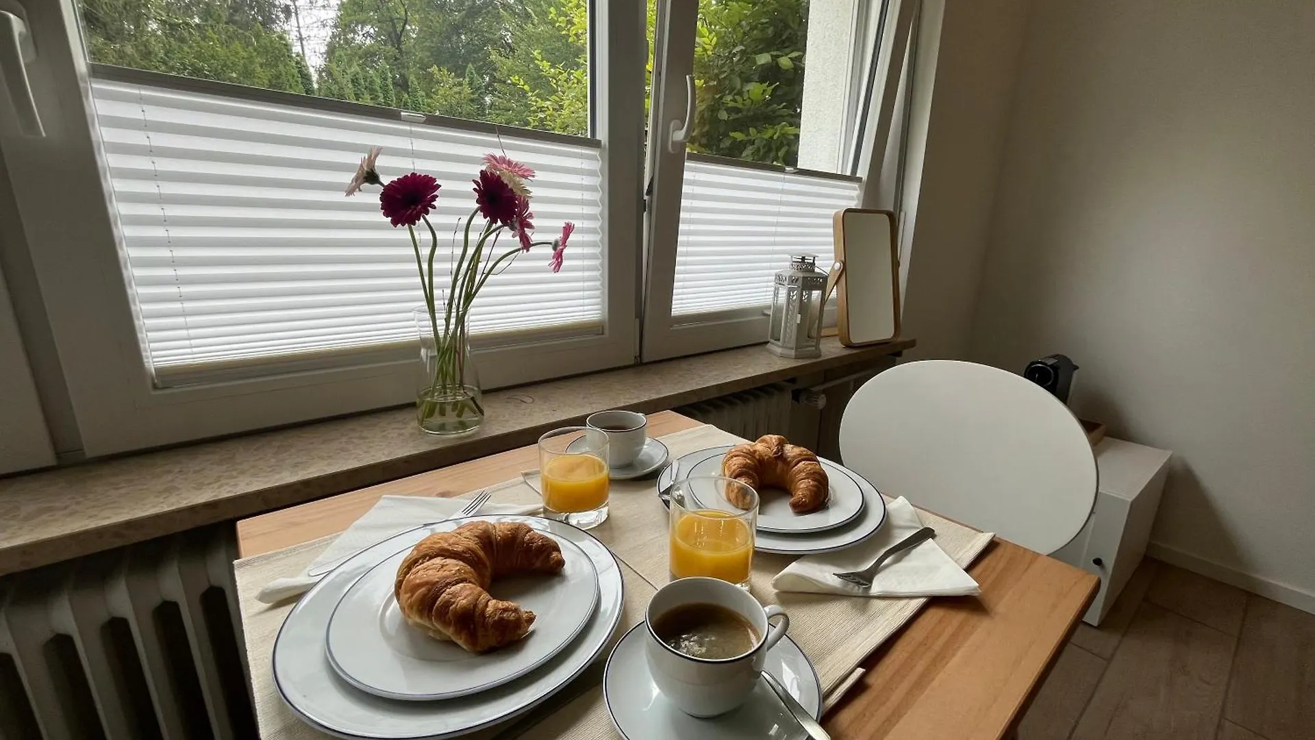 Modern Studio With Garden Near Isar River, Munich Lejlighed